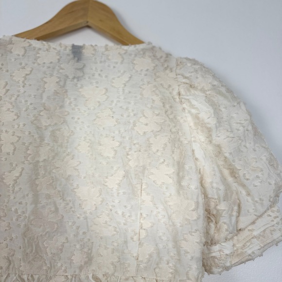 Zara‎ Floral Texture Peplum Top Womens Size S Puff Sleeve Blouse Cream - Picture 9 of 16